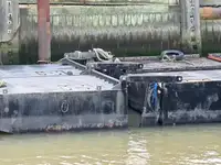 Pontoon müügiks