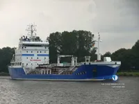 Nafta-/keemialaev müügiks