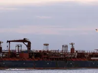 Nafta-/keemialaev müügiks
