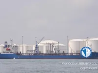 Nafta-/keemialaev müügiks