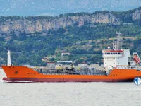 Nafta-/keemialaev müügiks