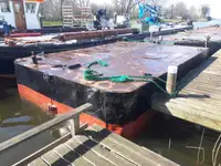 Pontoon müügiks