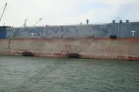 Nafta-/keemialaev müügiks