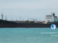 Nafta-/keemialaev müügiks