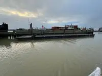 Pontoon müügiks