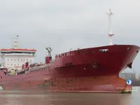 Nafta-/keemialaev müügiks