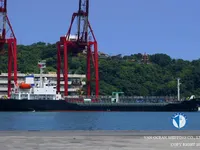 Nafta-/keemialaev müügiks