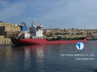 Nafta-/keemialaev müügiks