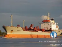 Nafta-/keemialaev müügiks