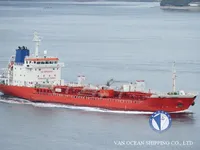 Nafta-/keemialaev müügiks