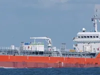 Nafta-/keemialaev müügiks