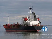 Nafta-/keemialaev müügiks
