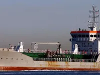 Nafta-/keemialaev müügiks