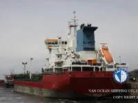 Nafta-/keemialaev müügiks