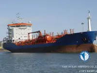 Nafta-/keemialaev müügiks