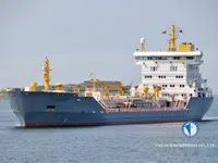 Nafta-/keemialaev müügiks