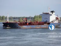 Nafta-/keemialaev müügiks