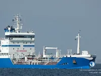 Nafta-/keemialaev müügiks
