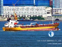 Nafta-/keemialaev müügiks