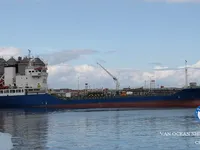Nafta-/keemialaev müügiks