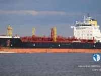 Nafta-/keemialaev müügiks