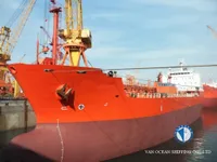 Nafta-/keemialaev müügiks