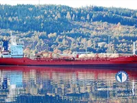 Nafta-/keemialaev müügiks
