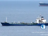 Nafta-/keemialaev müügiks