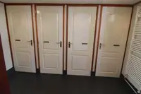 Ujuv hotell müügiks