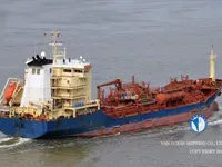 Nafta-/keemialaev müügiks