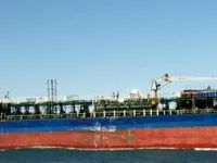 Nafta-/keemialaev müügiks