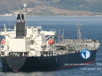 Nafta-/keemialaev müügiks