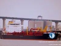Nafta-/keemialaev müügiks
