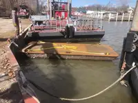 Pontoon müügiks