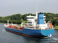 Nafta-/keemialaev müügiks