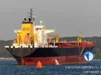Nafta-/keemialaev müügiks