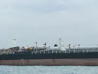 Nafta-/keemialaev müügiks