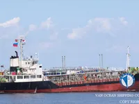 Nafta-/keemialaev müügiks