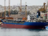 Nafta-/keemialaev müügiks