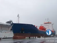 Nafta-/keemialaev müügiks