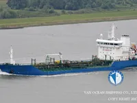 Nafta-/keemialaev müügiks