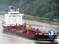Nafta-/keemialaev müügiks