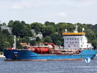 Nafta-/keemialaev müügiks