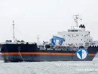 Nafta-/keemialaev müügiks