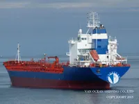 Nafta-/keemialaev müügiks