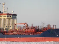 Nafta-/keemialaev müügiks