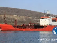 Nafta-/keemialaev müügiks