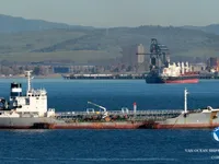 Nafta-/keemialaev müügiks