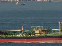 Nafta-/keemialaev müügiks