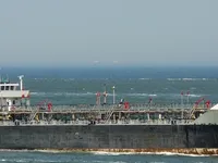 Nafta-/keemialaev müügiks